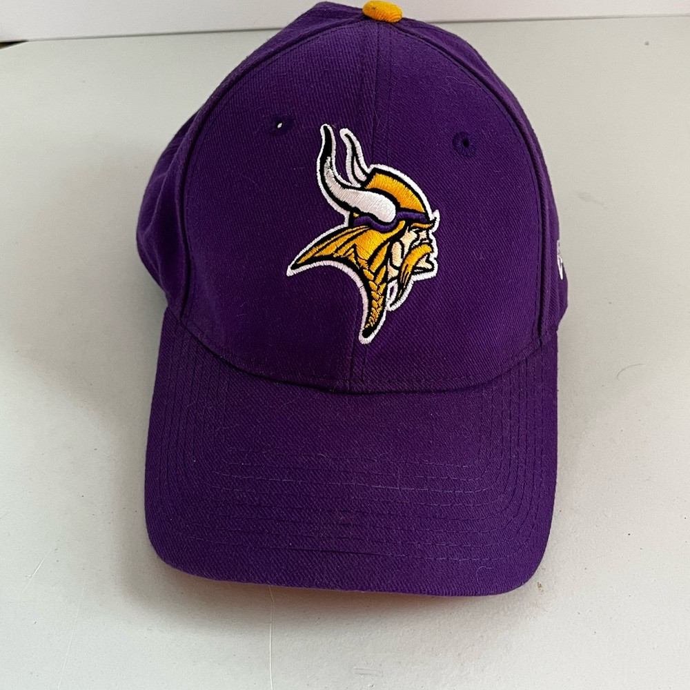 Minnesota Vikings New Era Purple Baseball Cap with Logo
